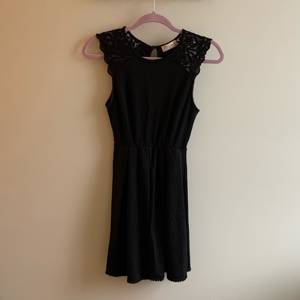 Black altar’d state dress